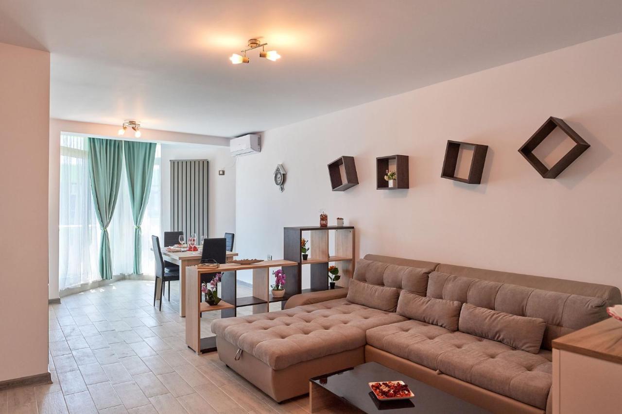Rubic Apartment Spa N Pool Beach Resort Năvodari Buitenkant foto