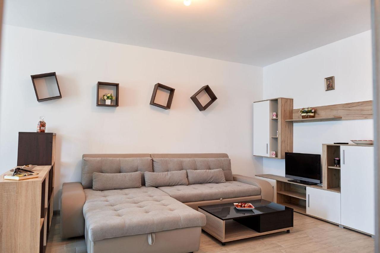 Rubic Apartment Spa N Pool Beach Resort Năvodari Buitenkant foto